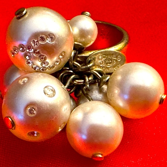 WOW POSHMARK - Authentic CHANEL SUPERMODEL FESTIVAL Bold & Gold & Pearl Ring